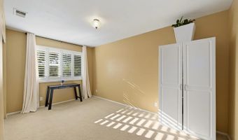 2826 Calle De Malibu, Escondido, CA 92029