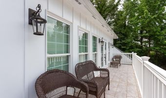 14 COUNTRY SQUIRE Rd, Anniston, AL 36207