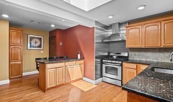 76 S Airmont Rd, Airmont, NY 10901