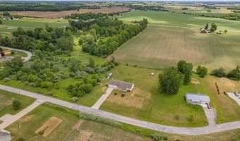 4753 Holloway Rd, Adrian, MI 49221