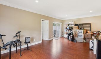 42832 BITTNER Sq, Ashburn, VA 20148
