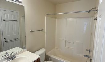 3906 ELAN Ct 52, Bowie, MD 20716