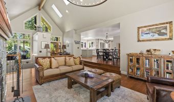 188 Eagle Bend Dr, Bigfork, MT 59911