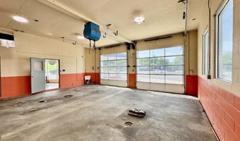 224 E Madison Ave, Athens, TN 37303