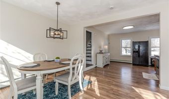 31 Anthony St, Coventry, RI 02816