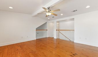 210 Seal Ave, Biloxi, MS 39530