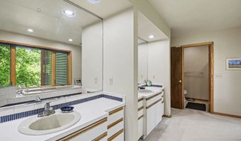 1843 Timber Trail Dr SE, Ada, MI 49301
