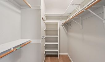 20409 BASELINE Ter, Ashburn, VA 20147
