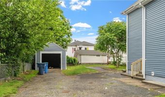 63 Prospect St, Lincoln, RI 02838