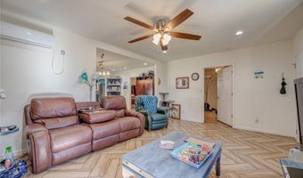 1528 W Idaho Ave, Chickasha, OK 73018