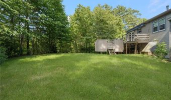 40 Red Oak Dr, Coventry, RI 02816