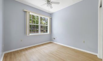 18 Valley Stream Pl, Barnegat, NJ 08005