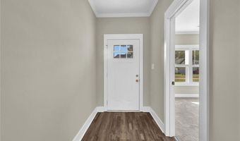 616 Whispering Pines Dr, Macon, GA 31211