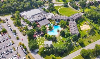 2 Chamonix Dr 332, Alloway, NJ 07462