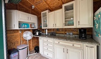 1686 MIDDLEPOINT, Alger, MI 48610