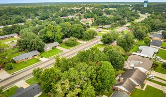 2223 Popps Ferry Rd, Biloxi, MS 39532