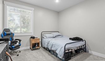 2020 Cromwell Ln, Blackfoot, ID 83221