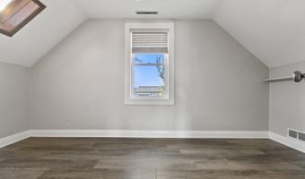 215 N 1st St, Aberdeen, SD 57401