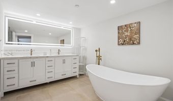 19707 Turnberry Way 12L, Aventura, FL 33180