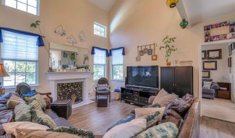 7 Ruth Ct, Absecon, NJ 08201