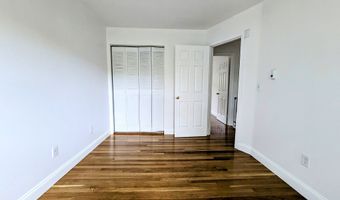 10 Scuppo Rd B10, Danbury, CT 06811