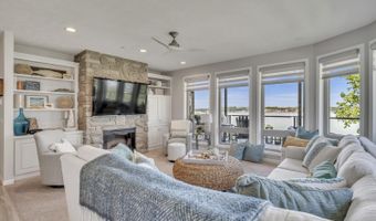 425 240th Ave #206, Arnolds Park, IA 51331