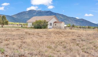 553 Hondo Seco Rd, Arroyo Seco, NM 87514