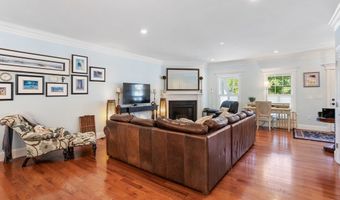 13 Taylor Cove Dr 13, Andover, MA 01810
