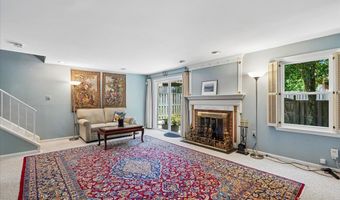 10109 LANGHORNE Ct, Bethesda, MD 20817