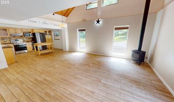 17285 RUSTIC Ln, Brookings, OR 97415