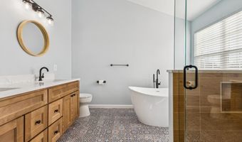 43605 DUNHILL CUP Sq, Ashburn, VA 20147