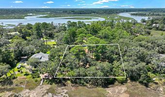 23 Broadview Dr, Ridgeland, SC 29936