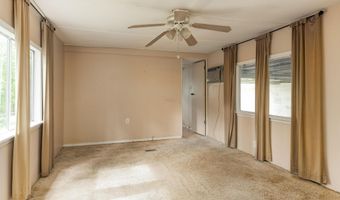 5203 Howardsville Rd, Apison, TN 37302