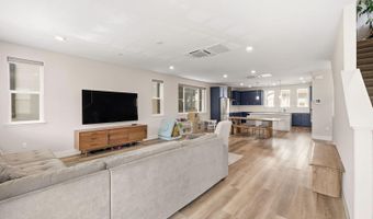 2825 Crusader St, Alameda, CA 94501