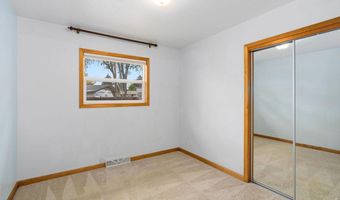1225 N 4th St, Berthoud, CO 80513