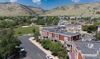 801 Chinle Ave E, Boulder, CO 80304