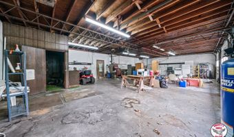 218 Pineview Dr, Albany, KY 42602