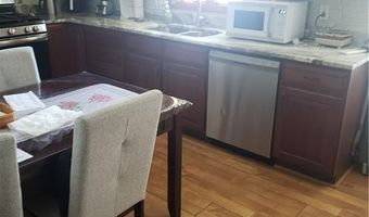 5 Cass St, Lincoln, RI 02865
