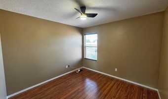 923 TELSTAR Loop NW, Albuquerque, NM 87121