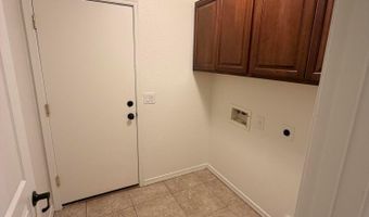 516 E Wolf Hollow Dr, Casa Grande, AZ 85122