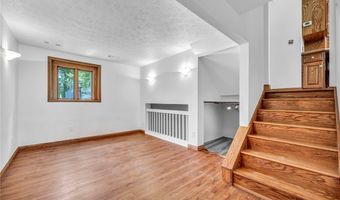 3717 Sea Ray Cv, Aurora, OH 44202