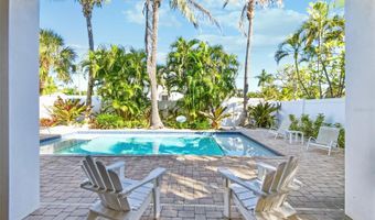 612 FERN St, Anna Maria, FL 34216