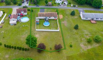 71 James St, Charlestown, NH 03603