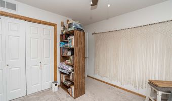 5221 Village Run Ave 1503, Des Moines, IA 50317
