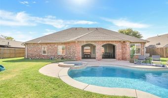 3808 Heritage Trl, Altus, OK 73521