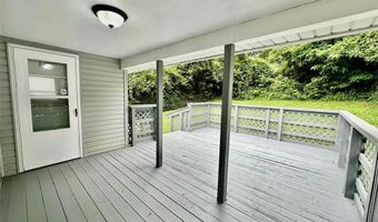 750 Park Dr, Alton, IL 62002