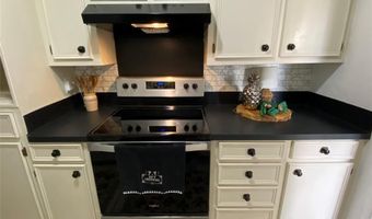 2518 Edgemont Dr, Abilene, TX 79605