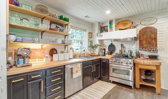 11 Whiting St, Bluffton, SC 29910