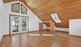 307 Hillcrest St, Ashland, OR 97520