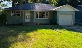 111 S High St, Arma, KS 66712